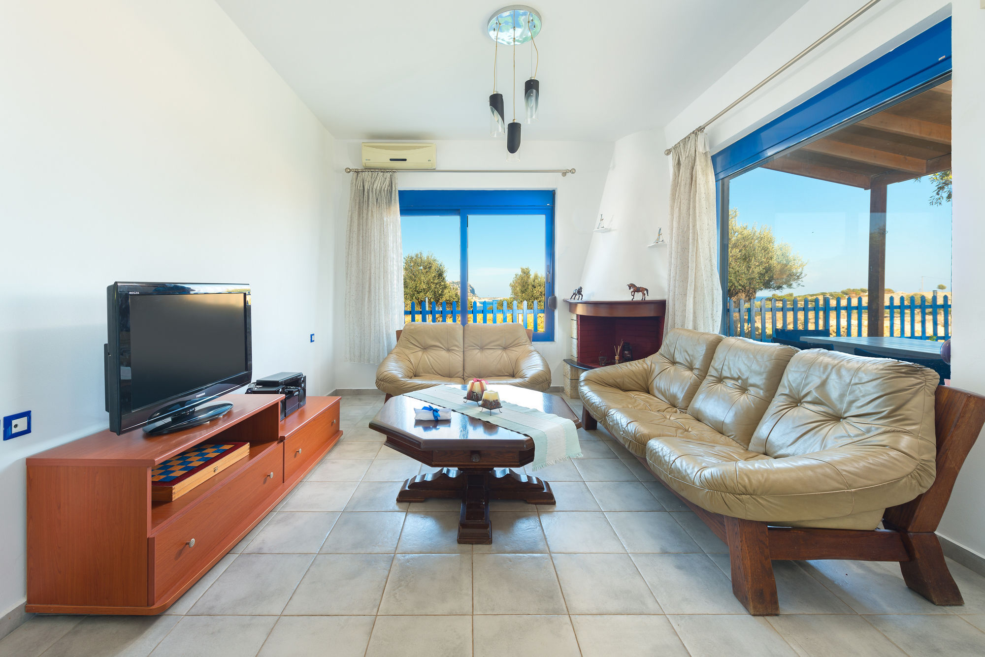 Stegna Apartments *