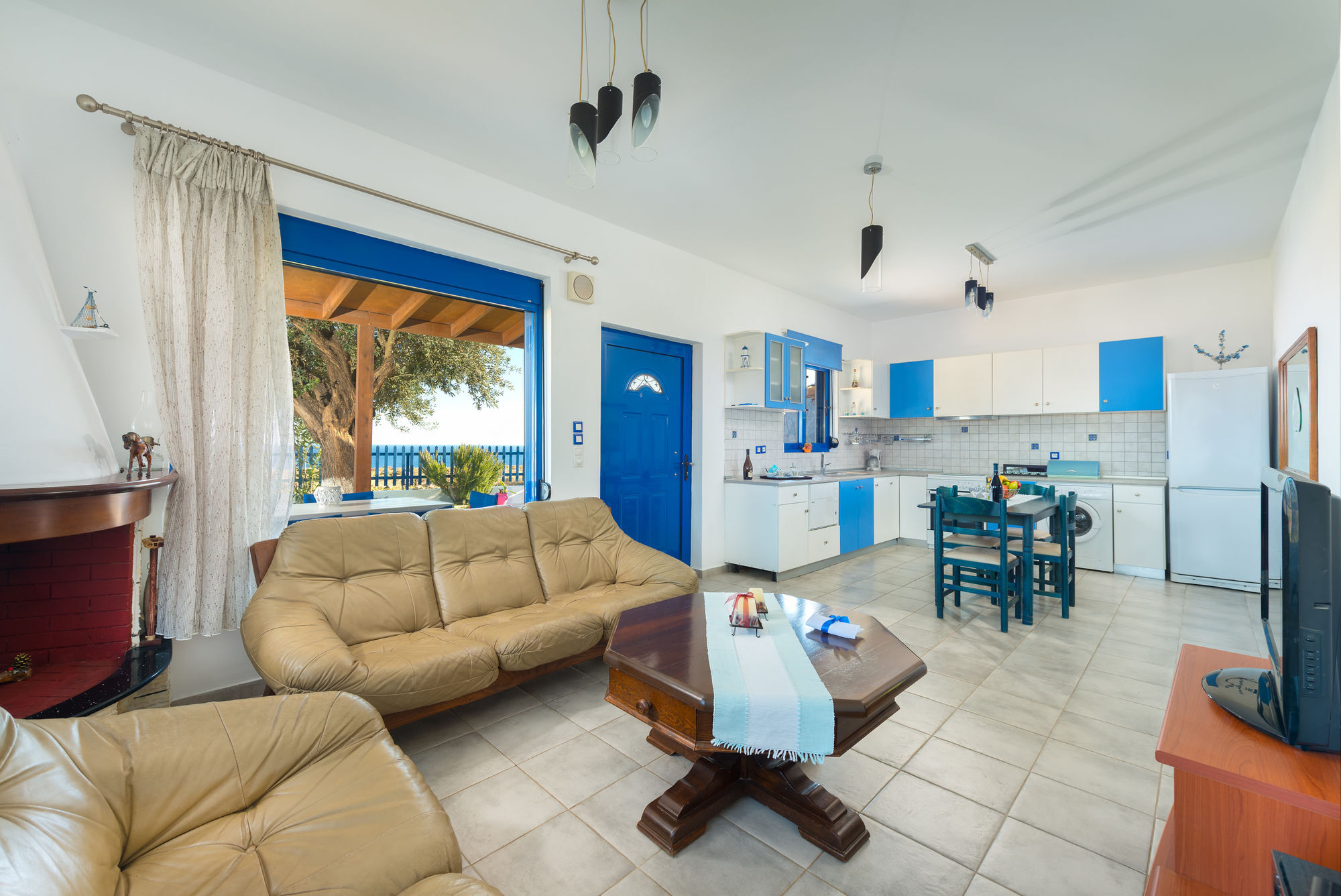 Stegna Apartments *